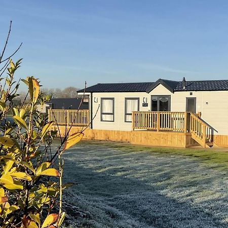 Deer View Lodge Close To Pickering Exteriör bild