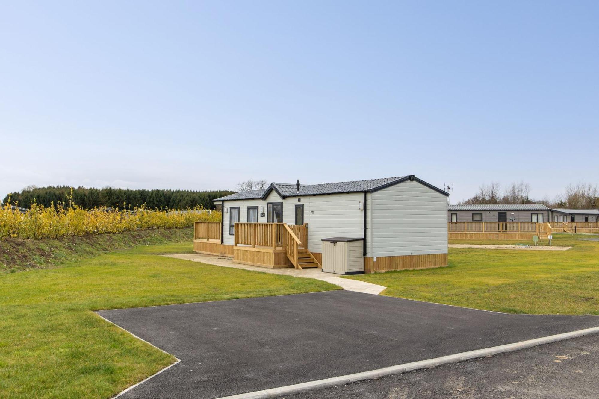 Deer View Lodge Close To Pickering Exteriör bild