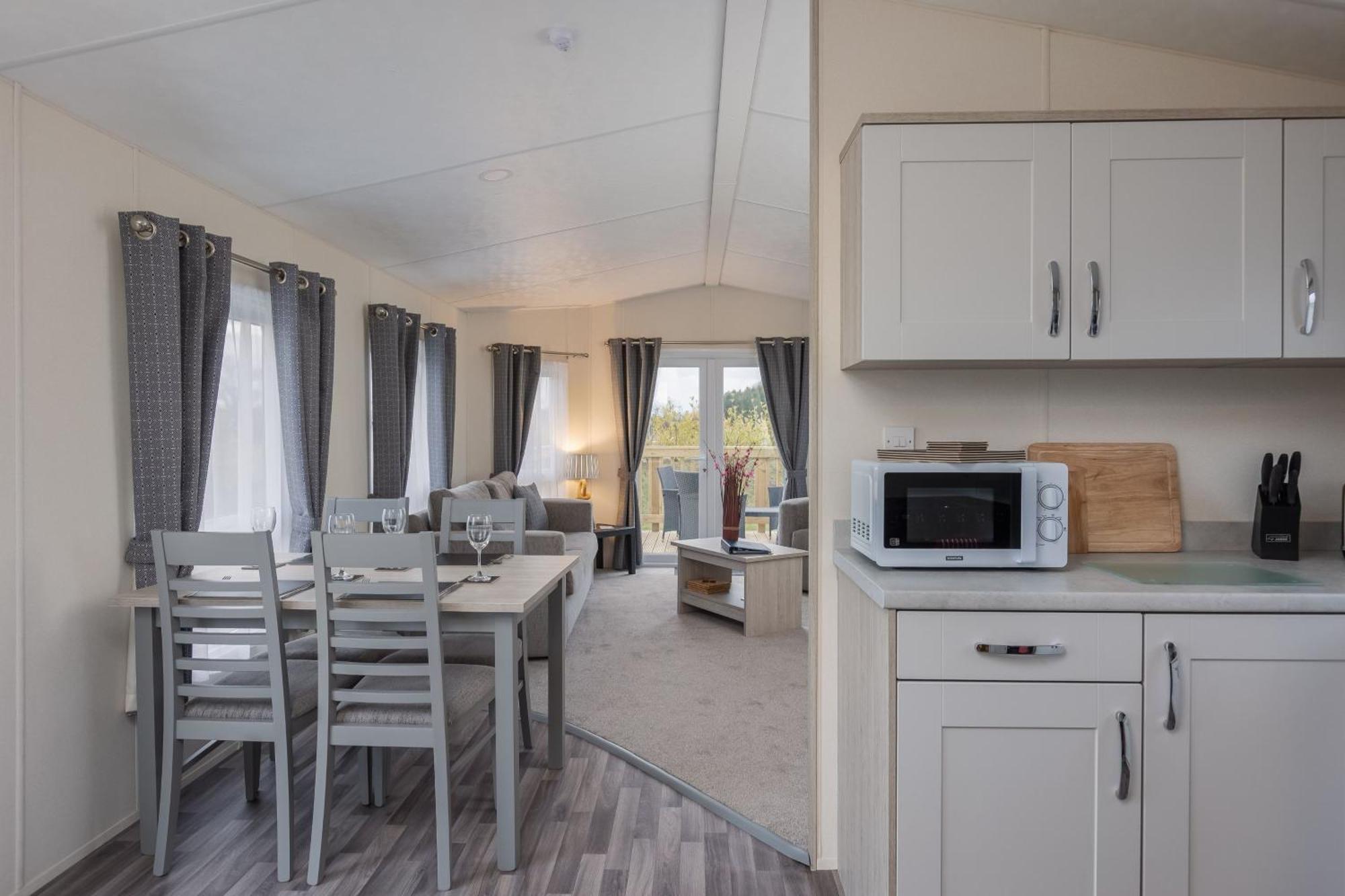 Deer View Lodge Close To Pickering Exteriör bild